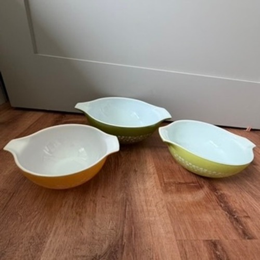 Vintage Pyrex Cinderella Bowls Spring Blossom Butterfly Gold 3 Pc Set USA